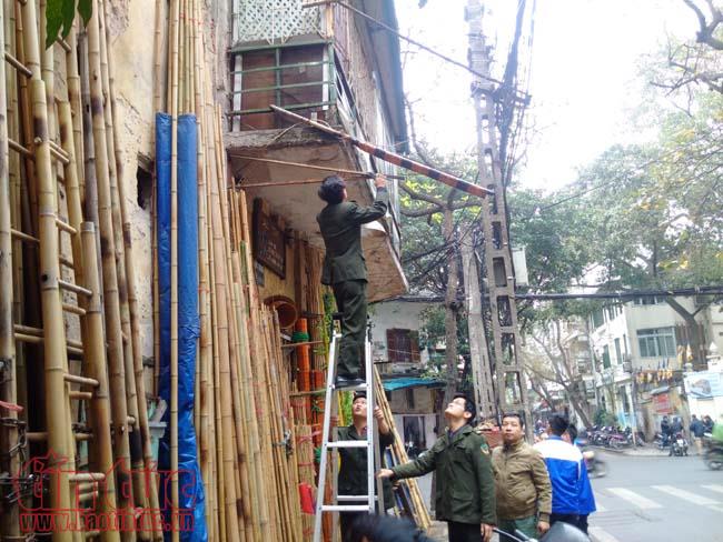 Hà Nội đồng loạt ra quân lập lại trật tự vỉa hè ảnh 5